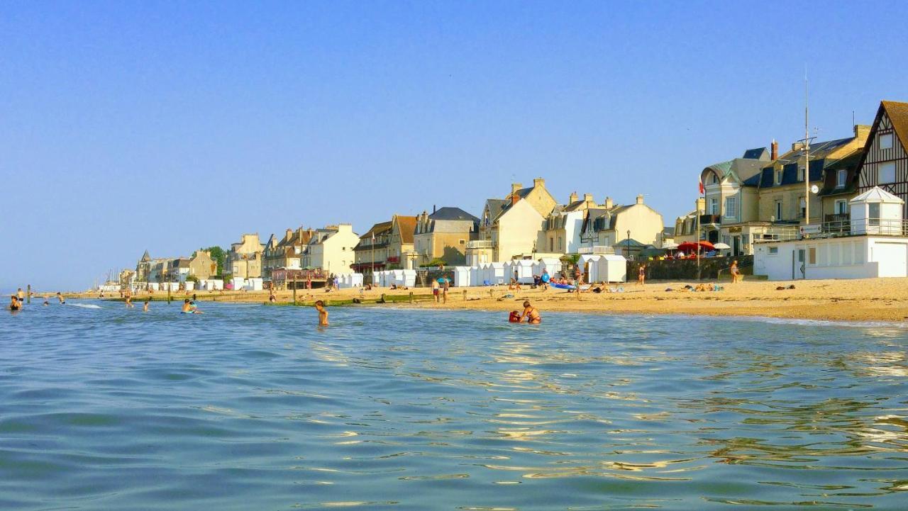 Papagayo Hotel Saint-Aubin-Sur-Mer  Exterior photo